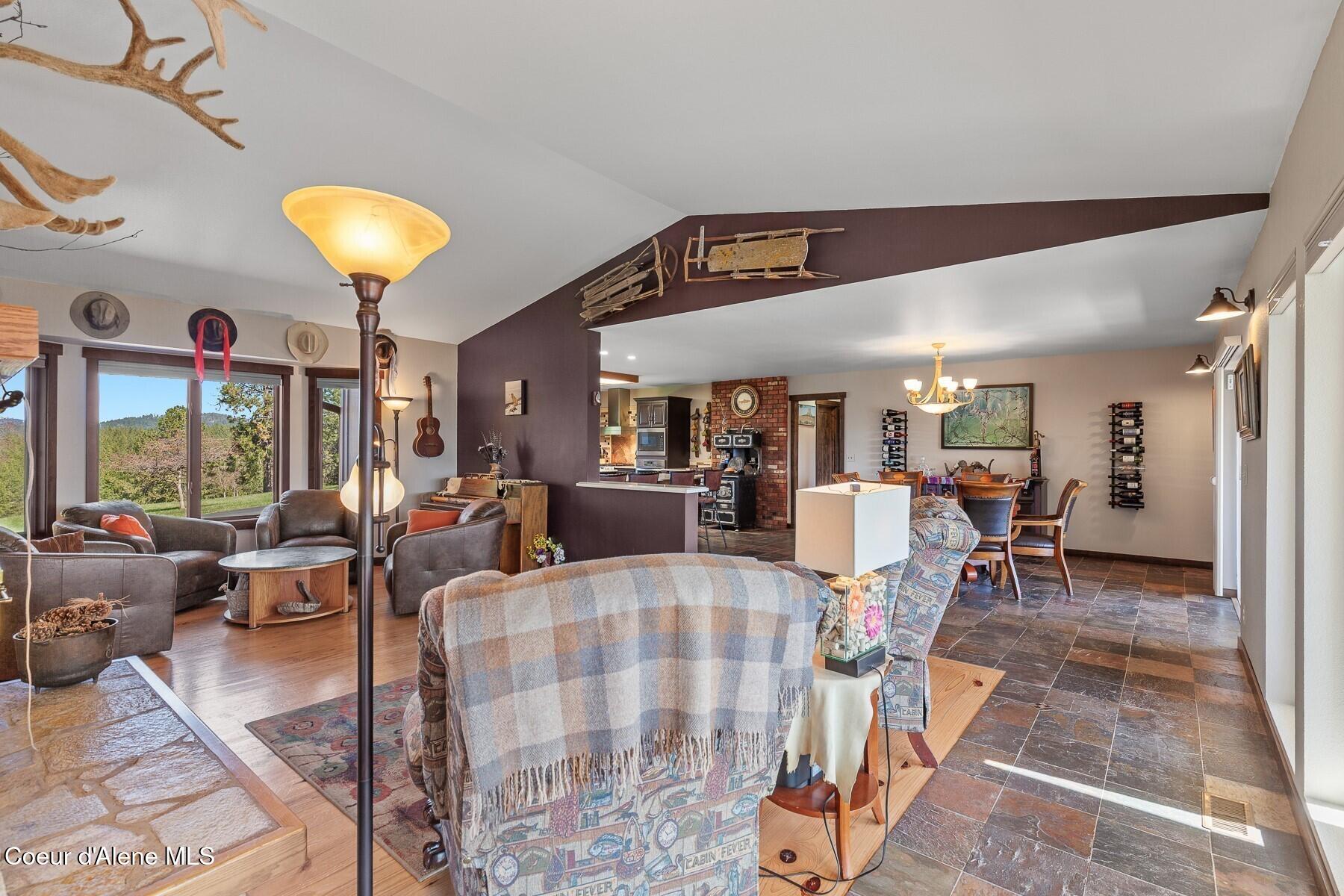 6502 E Highview Dr, Coeur d'Alene