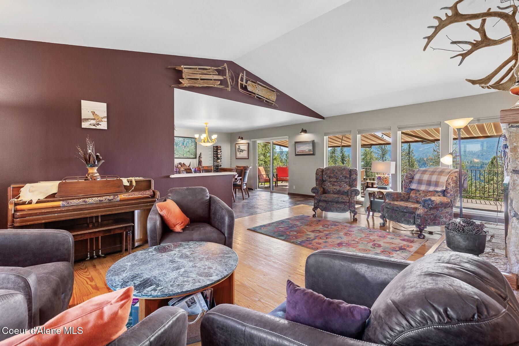 6502 E Highview Dr, Coeur d'Alene