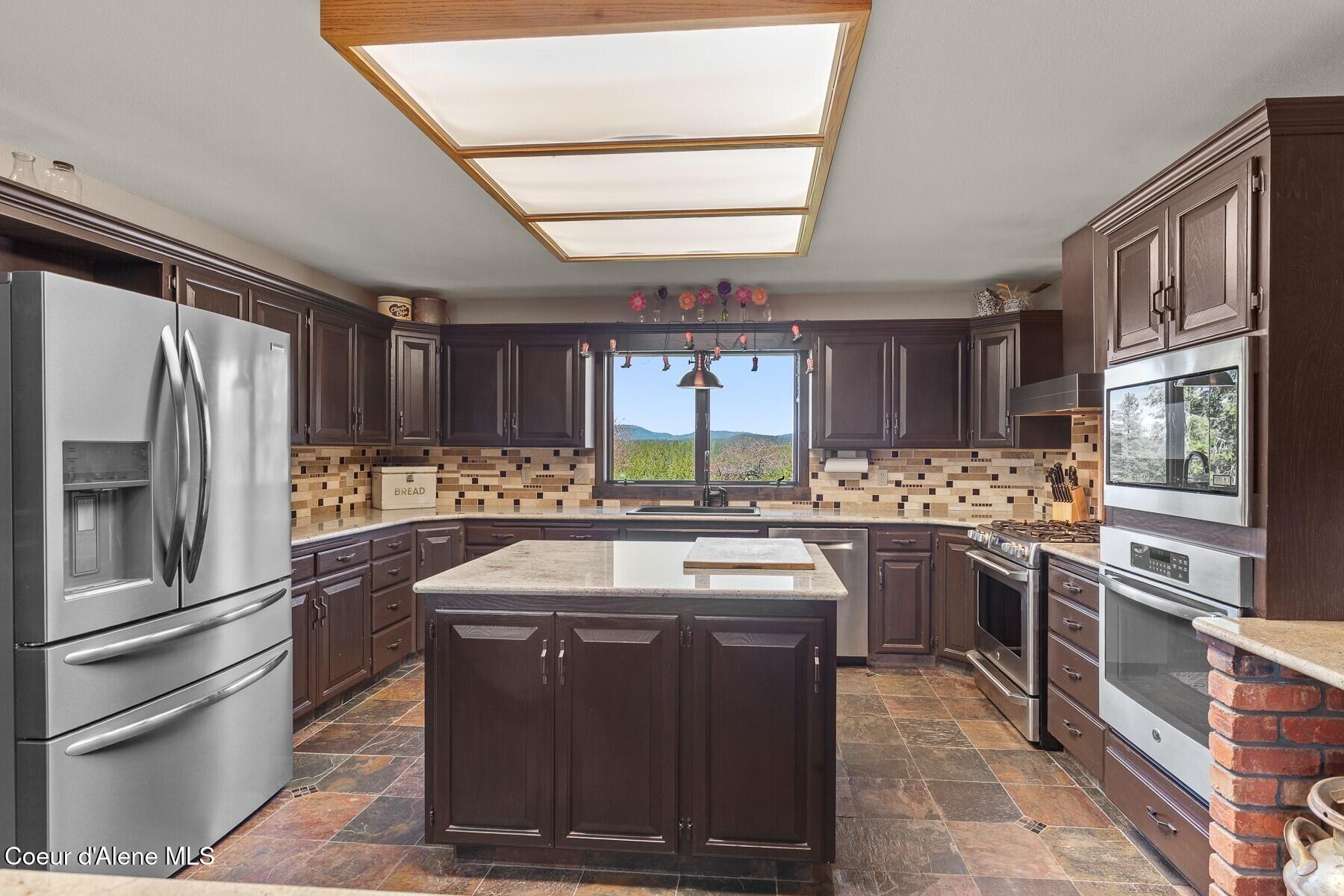 6502 E Highview Dr, Coeur d'Alene