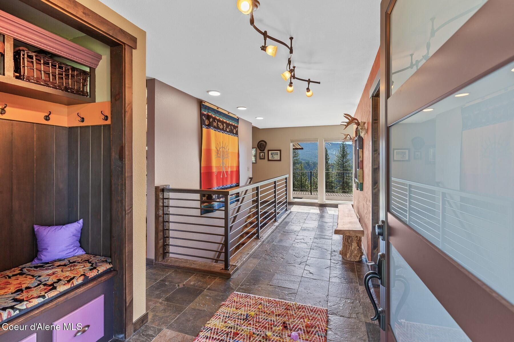 6502 E Highview Dr, Coeur d'Alene