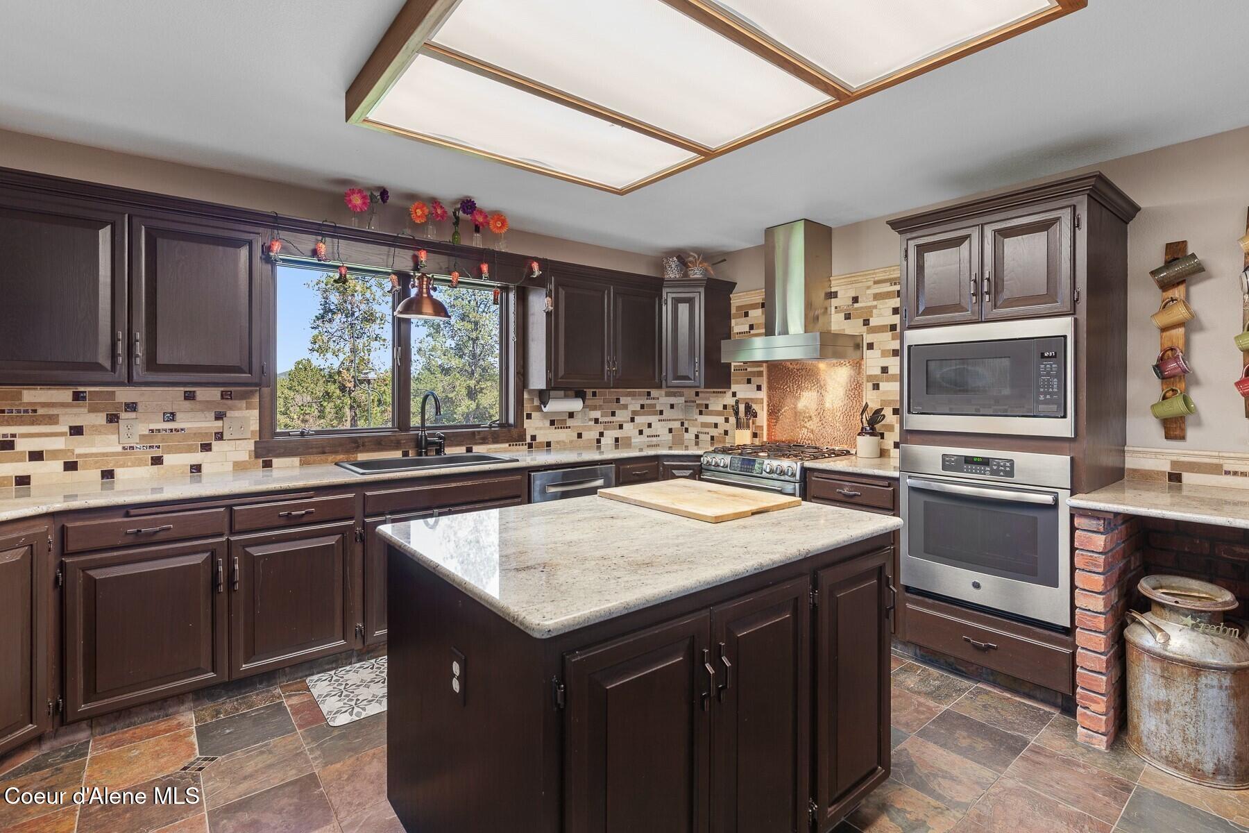 6502 E Highview Dr, Coeur d'Alene