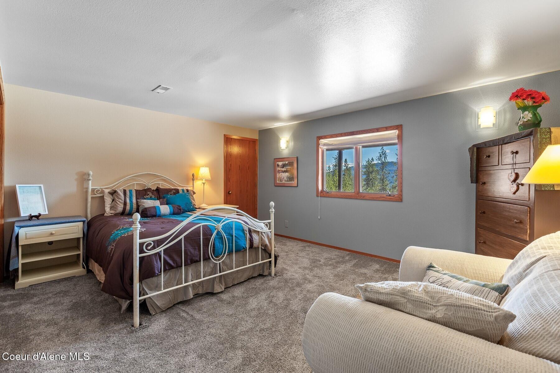 6502 E Highview Dr, Coeur d'Alene