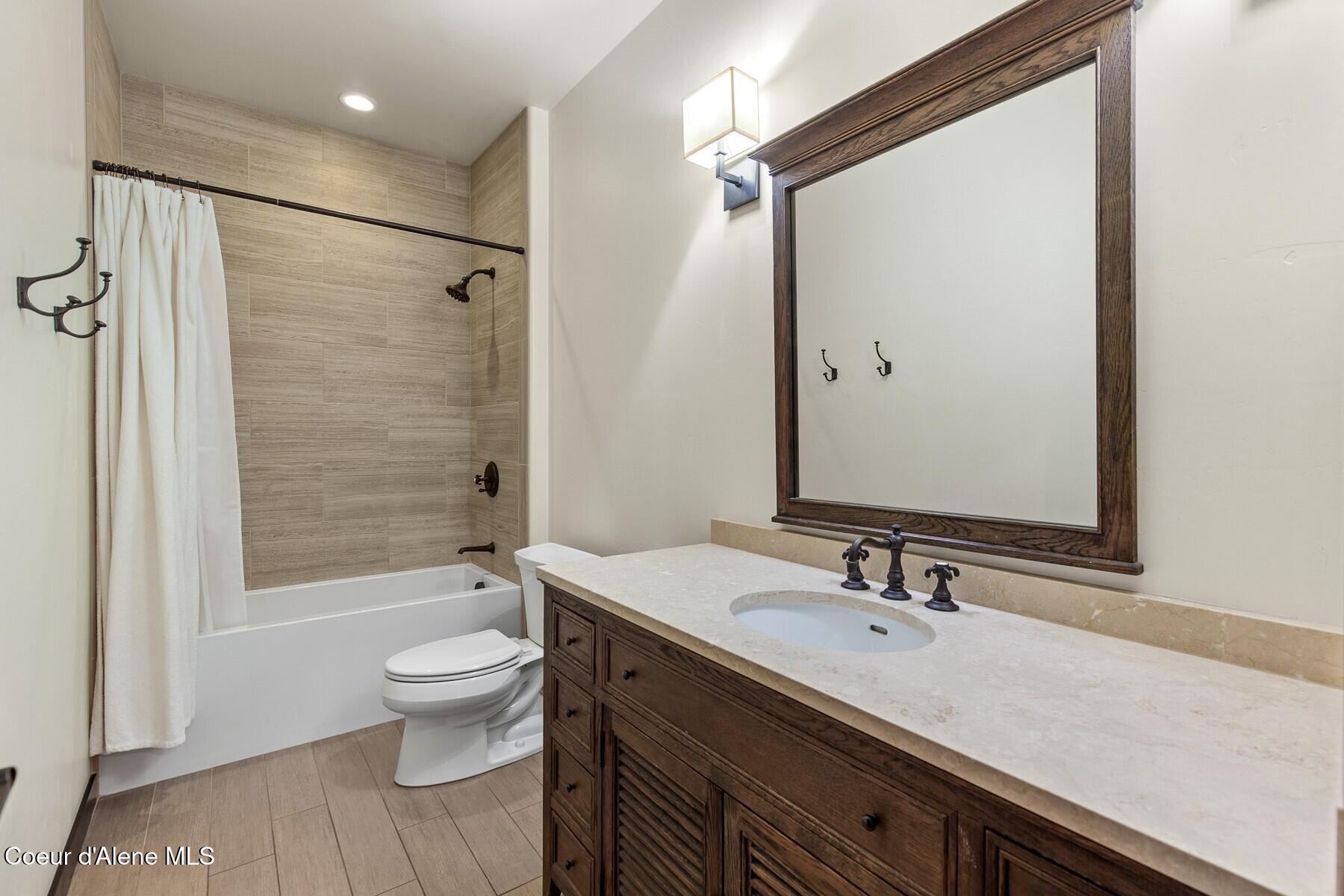 12155 N Pebble Creek Dr