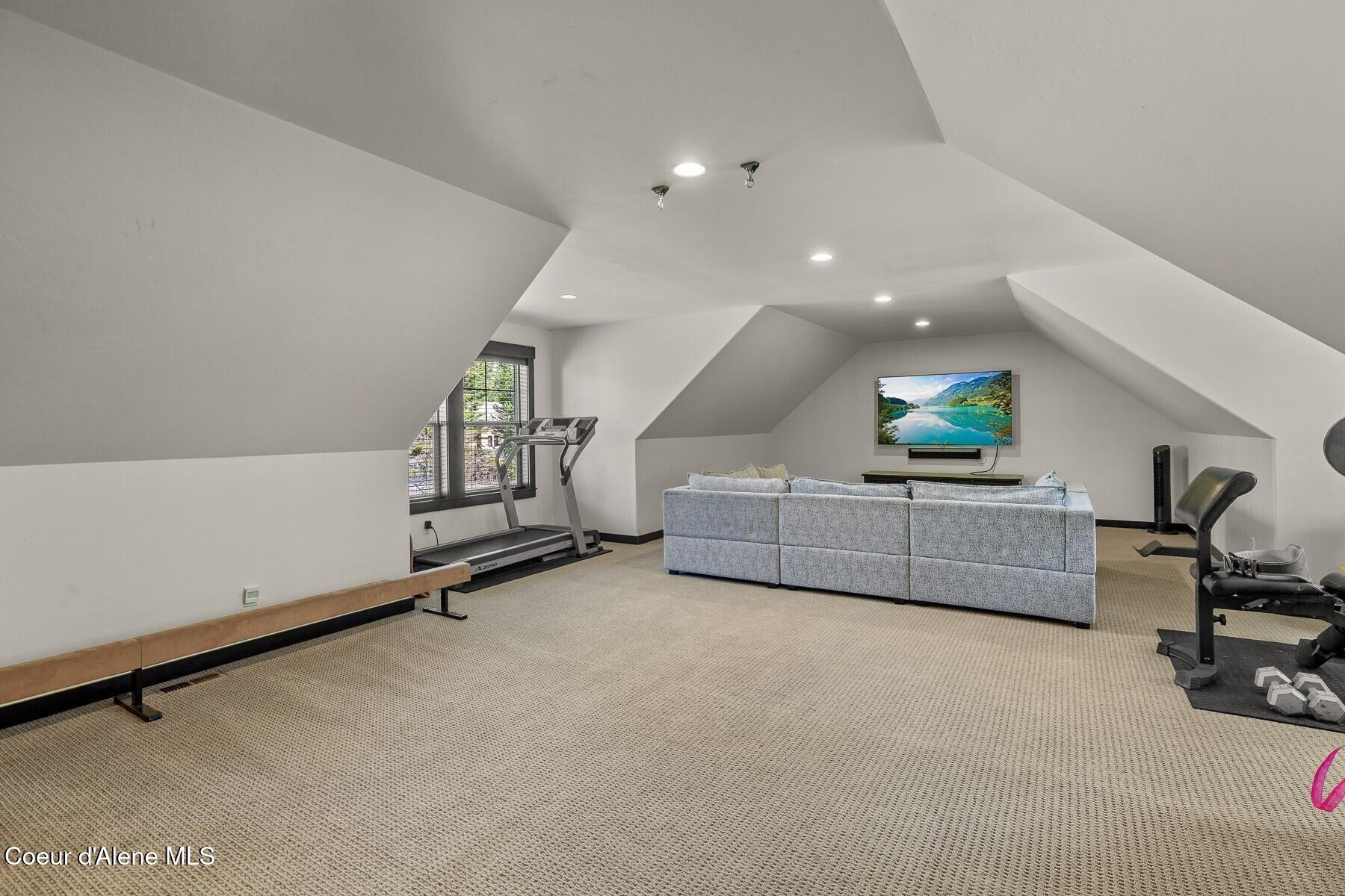 12155 N Pebble Creek Dr