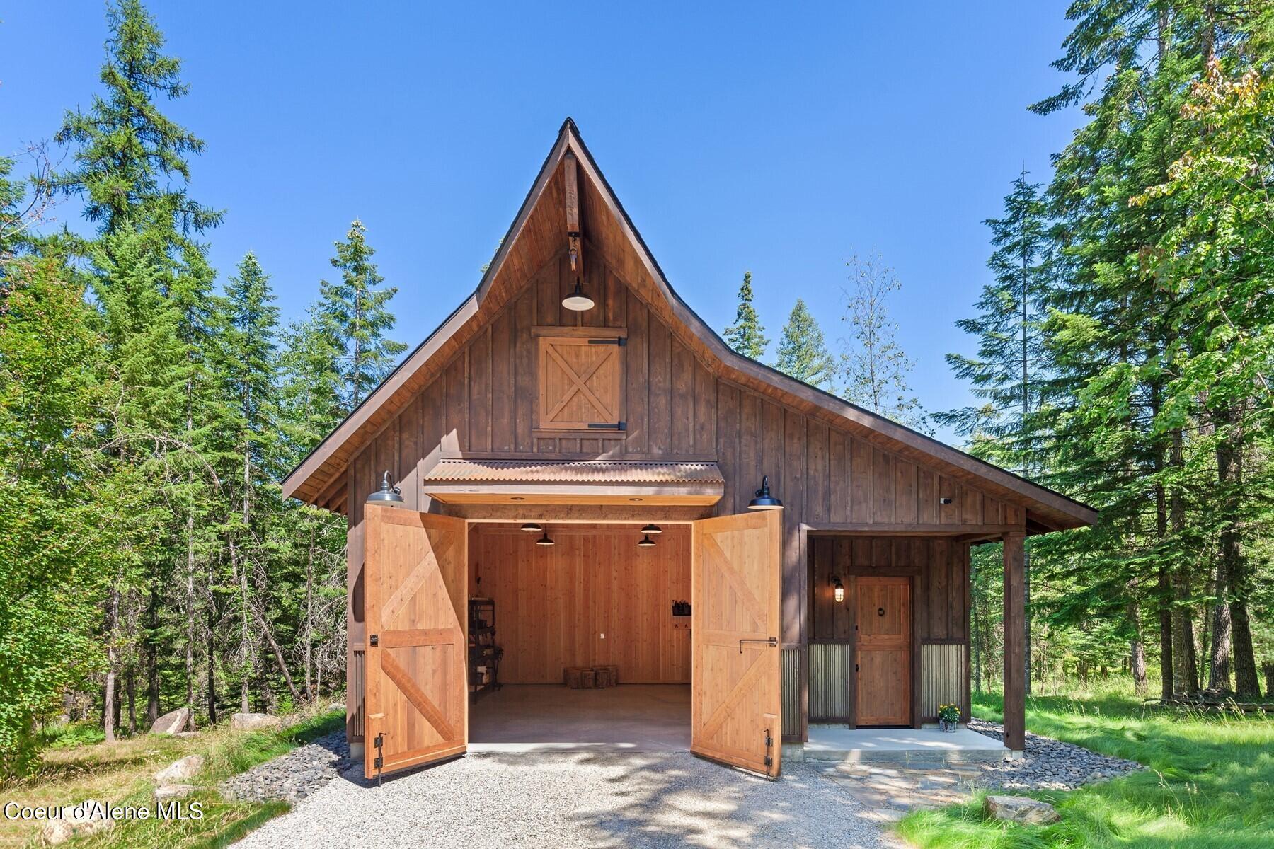 4456 E Eagles Mere Rd