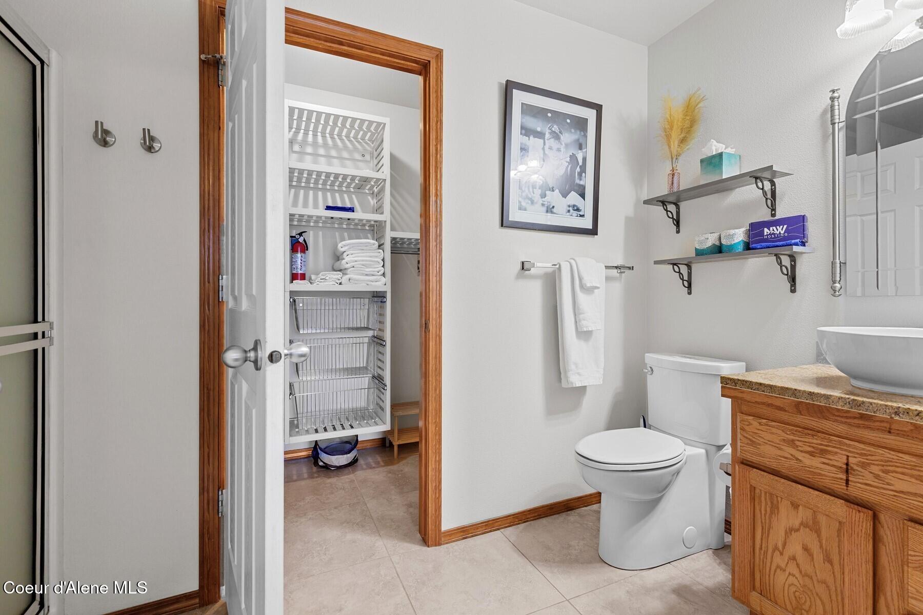19820 S Alcan Rd, Coeur d'Alene