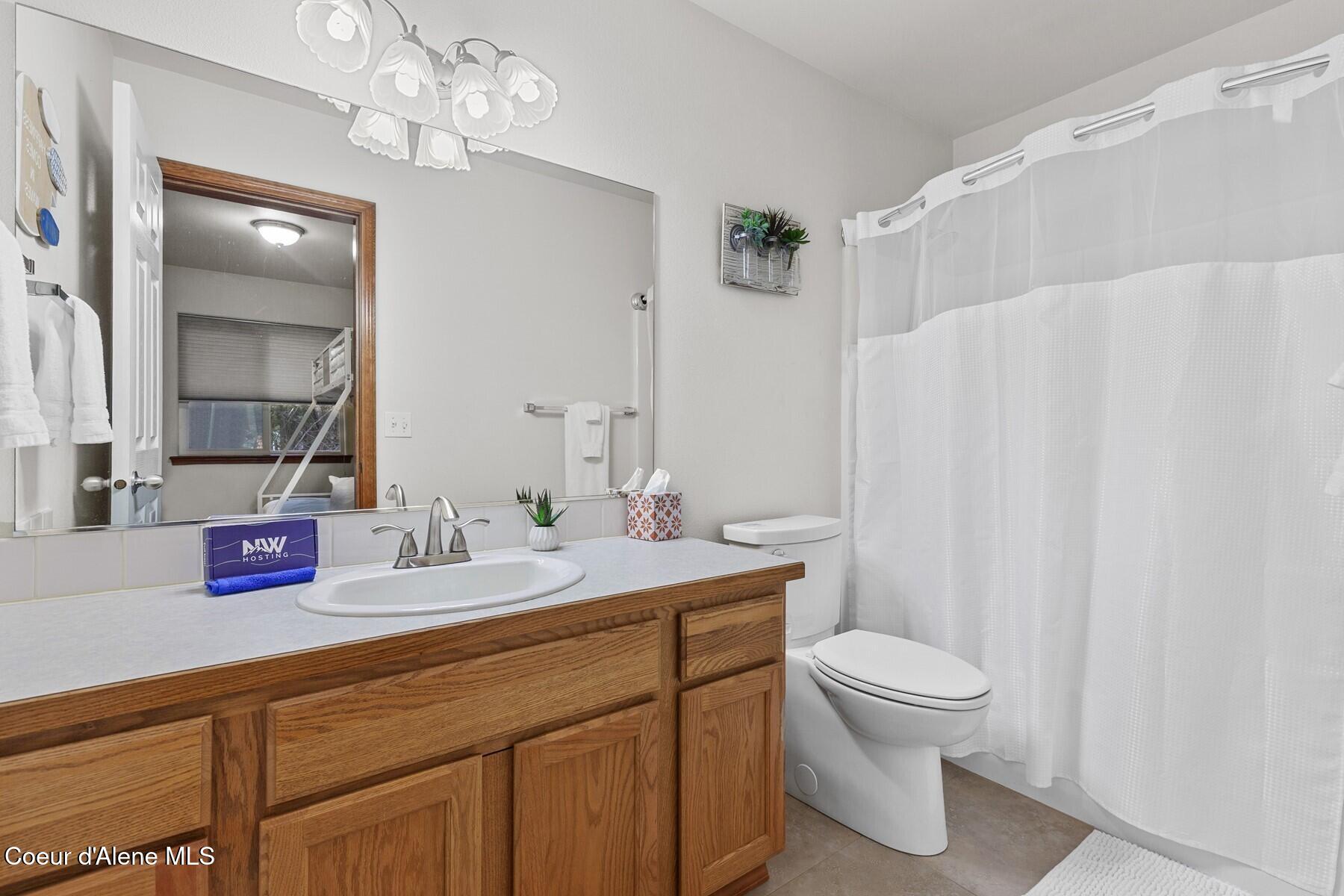19820 S Alcan Rd, Coeur d'Alene