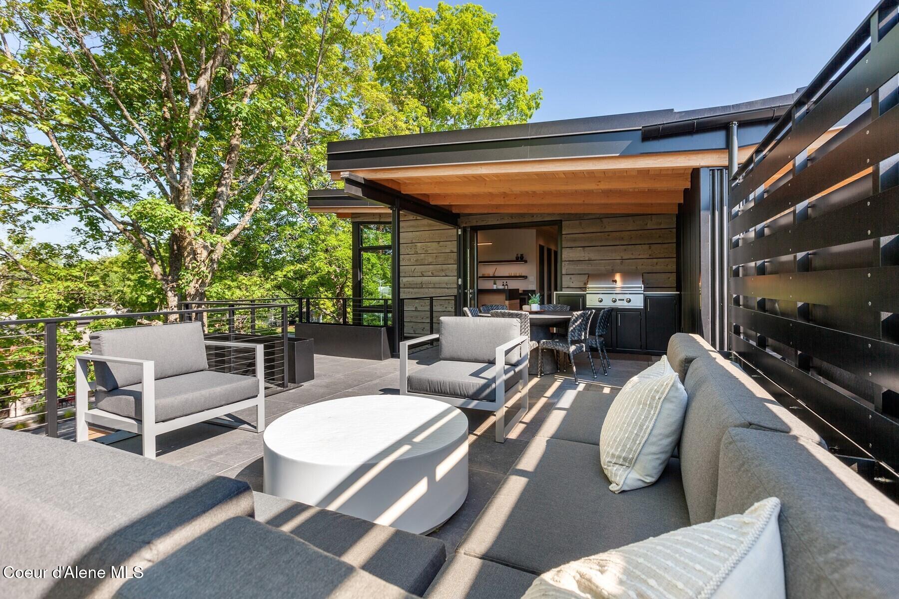 810 E Lakeside Ave, Coeur d'Alene