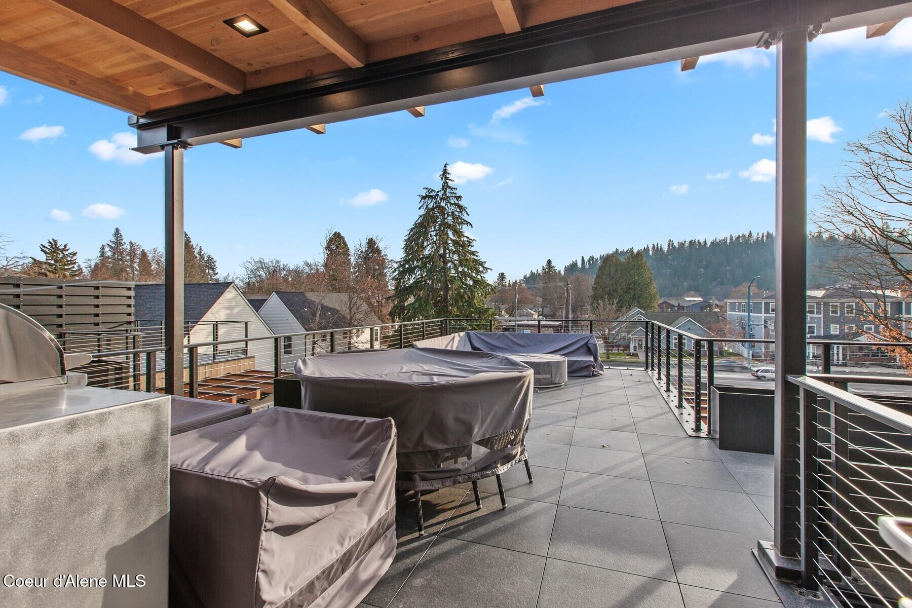 810 E Lakeside Ave, Coeur d'Alene