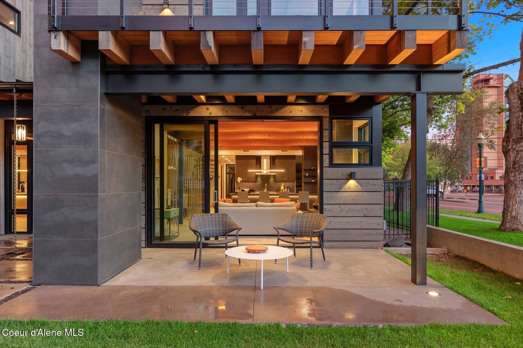 810 E Lakeside Ave, Coeur d'Alene