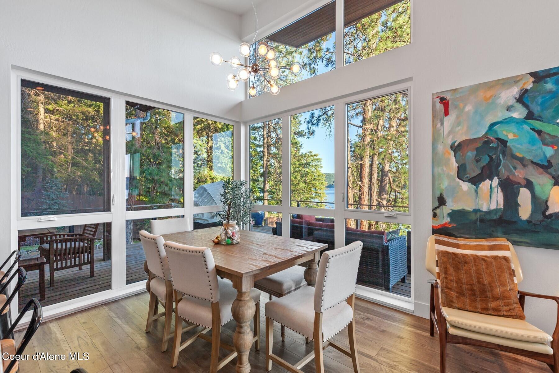 520 S Marion Ct