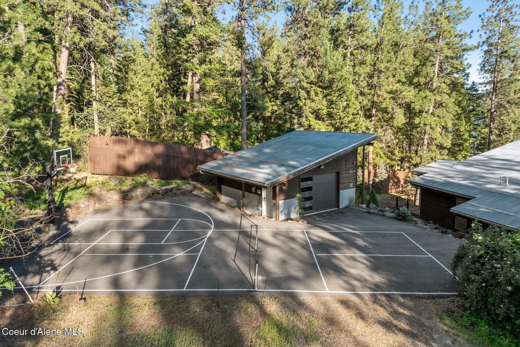 520 S Marion Ct
