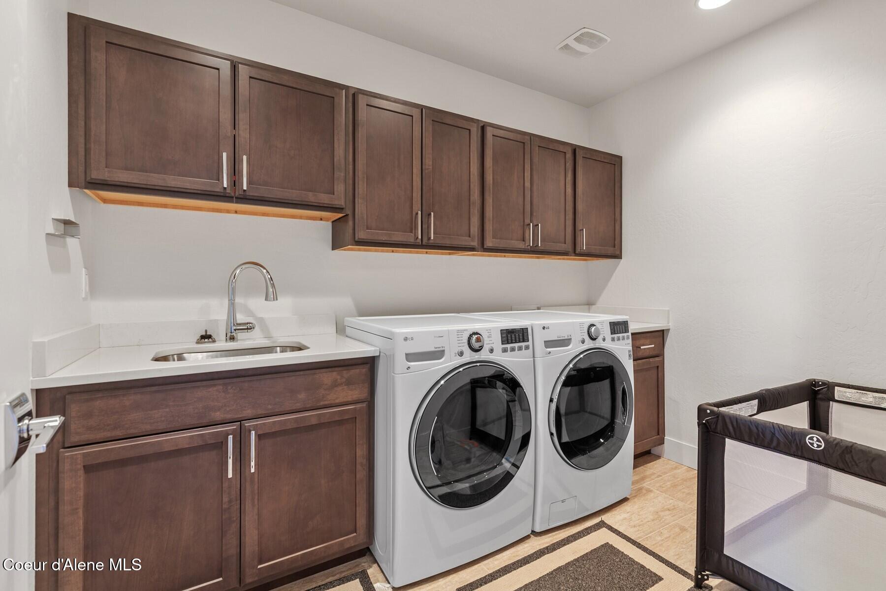 520 S Marion Ct