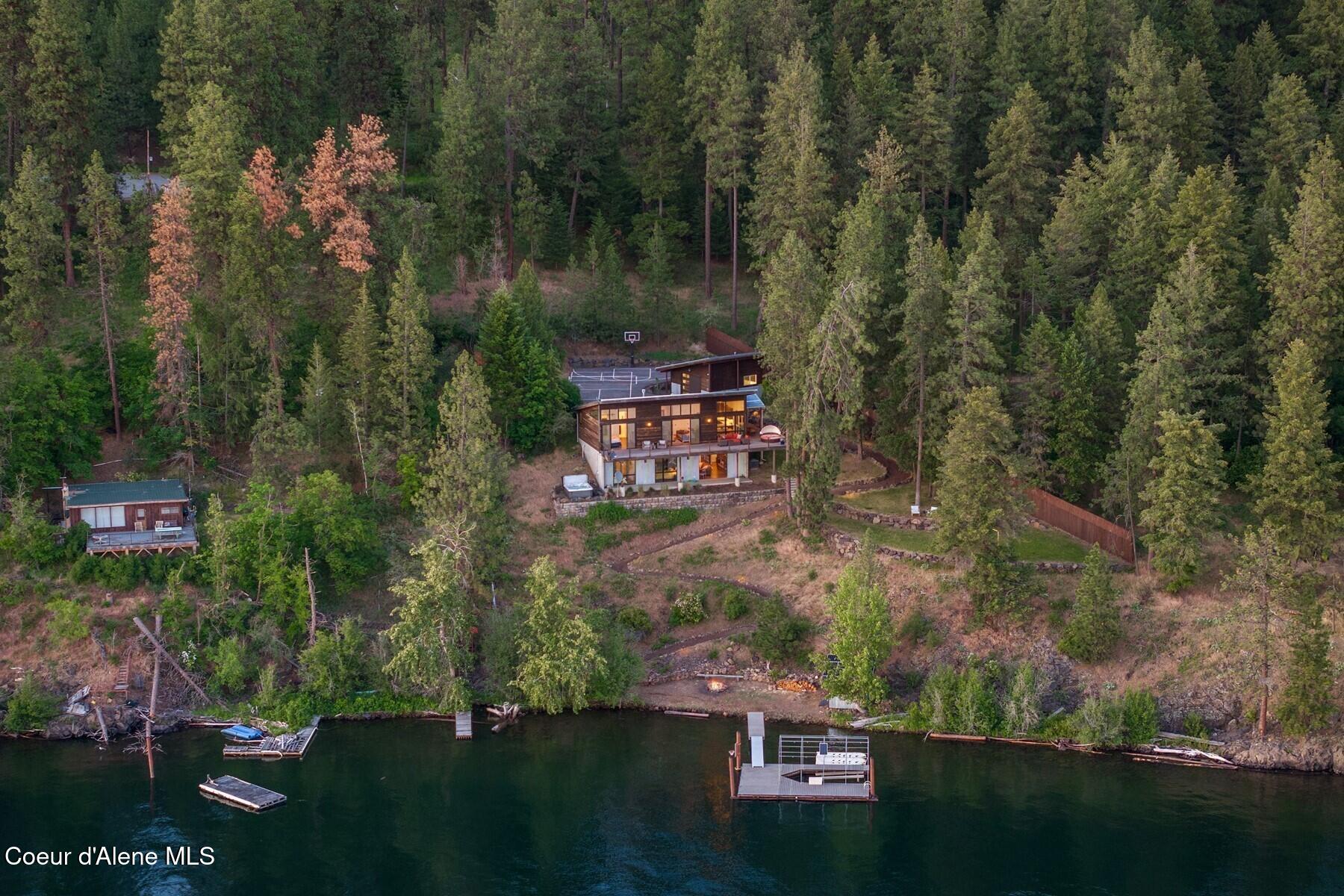 520 S Marion Ct