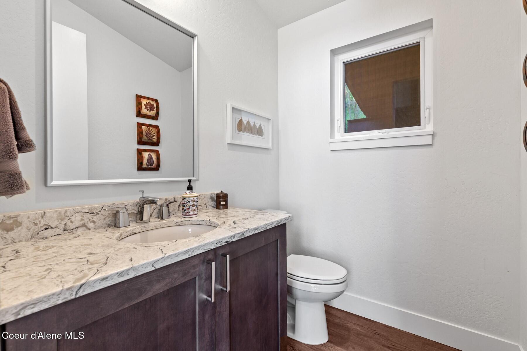 520 S Marion Ct
