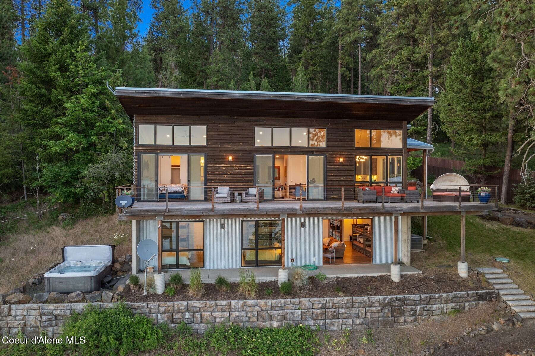 520 S Marion Ct