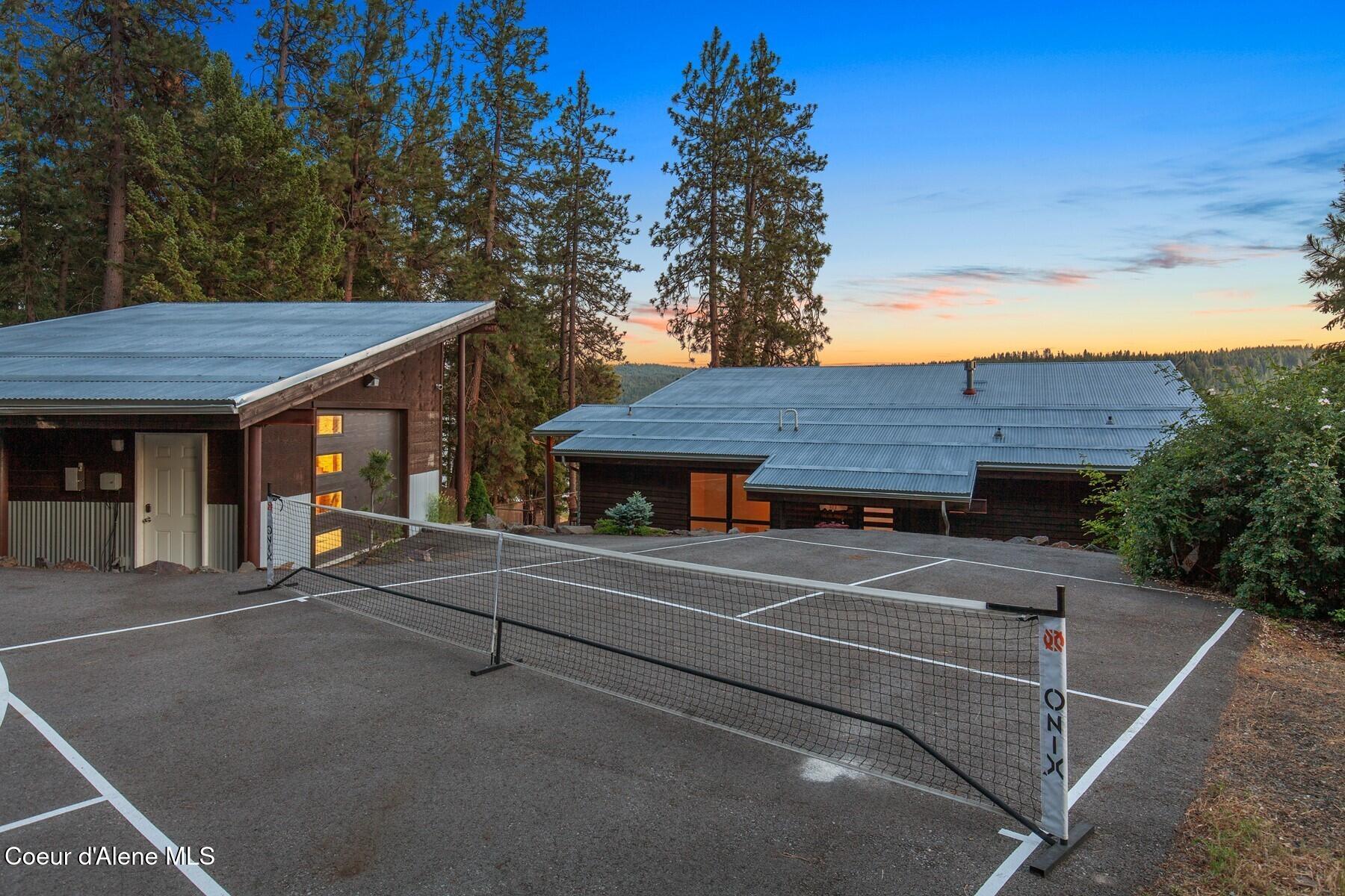 520 S Marion Ct