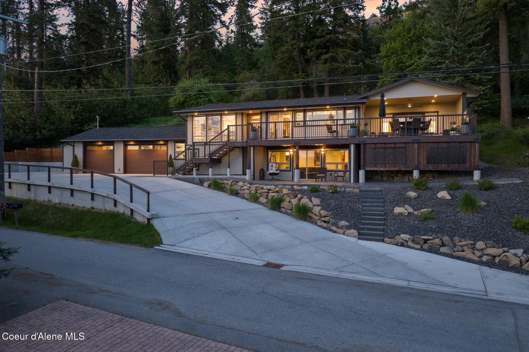 2406 S Silver Beach Rd, Coeur d'Alene
