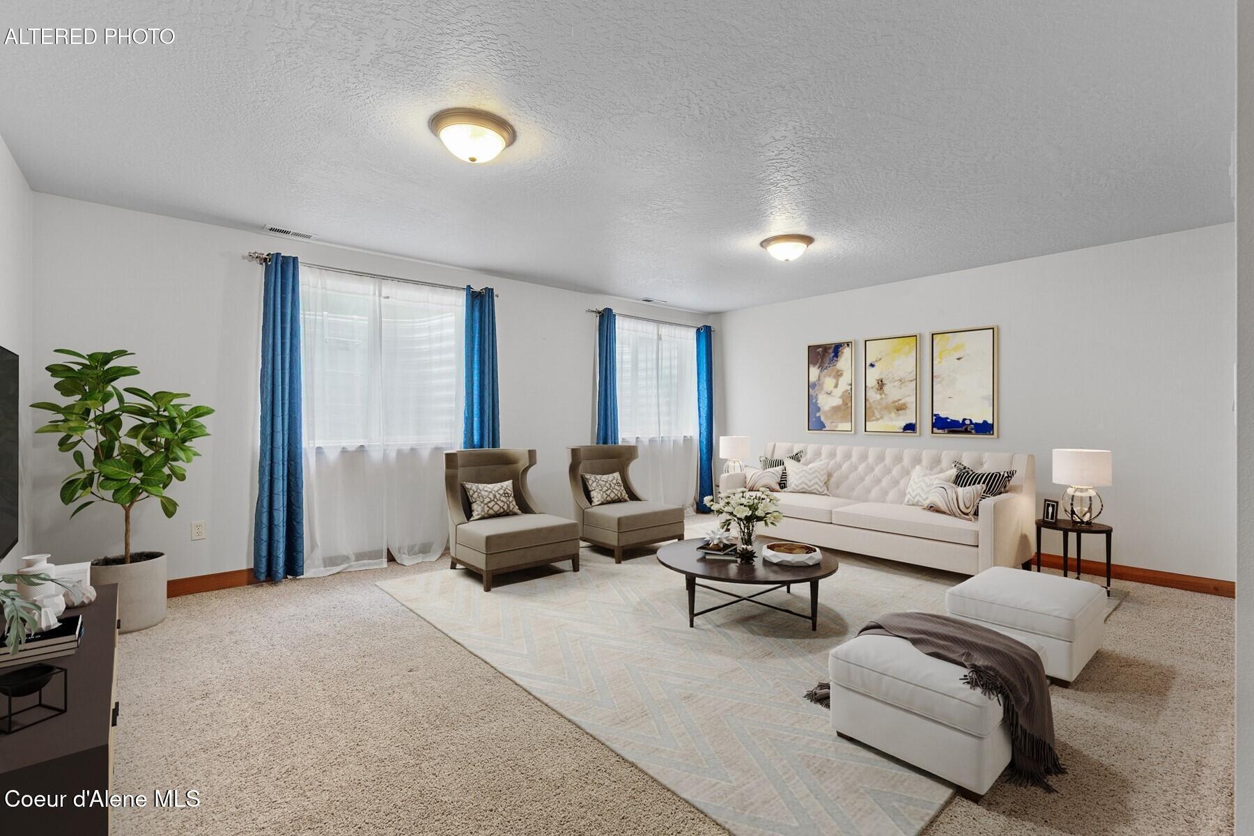 11074 W Riverview Dr