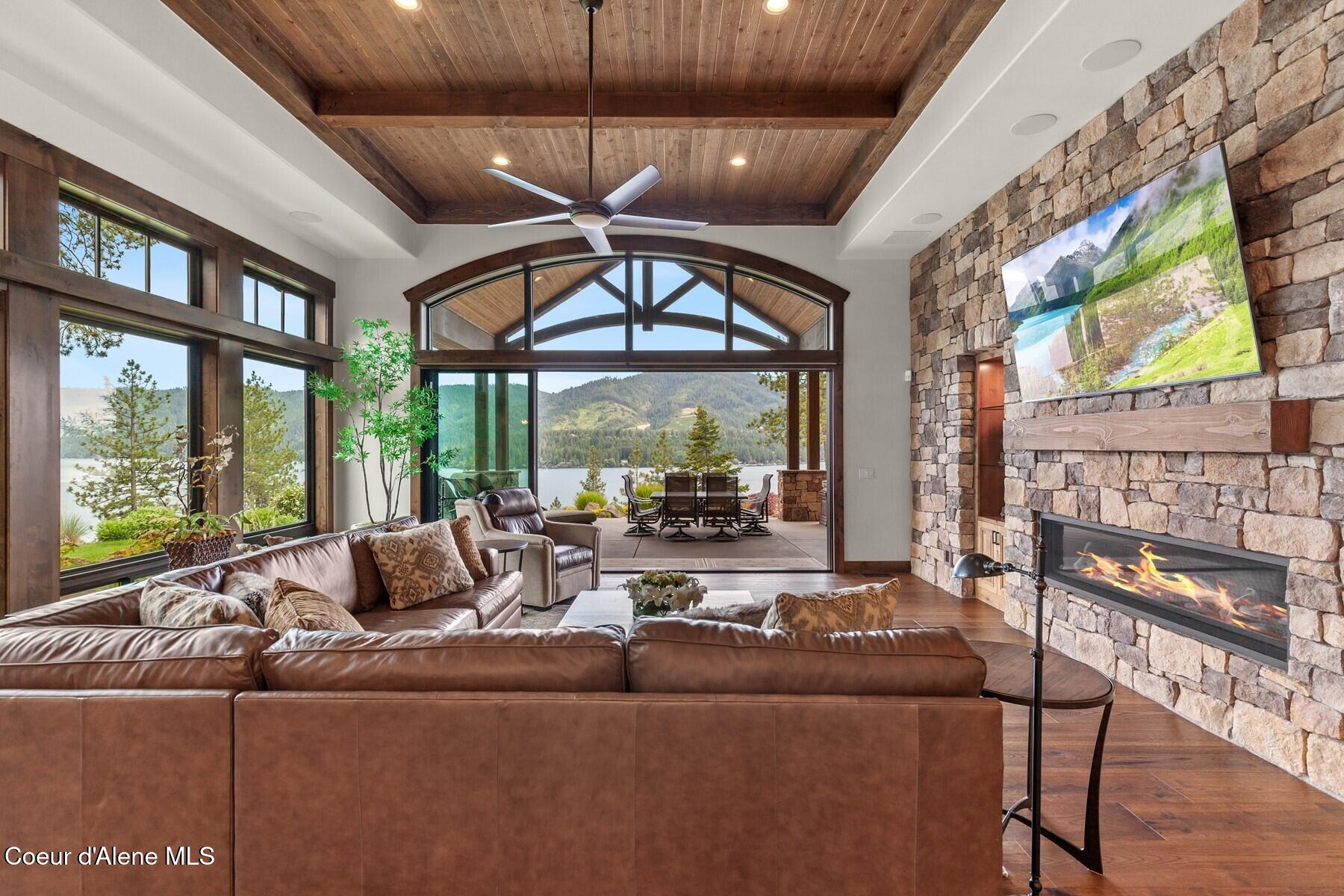 10776 N McCall Falls Dr