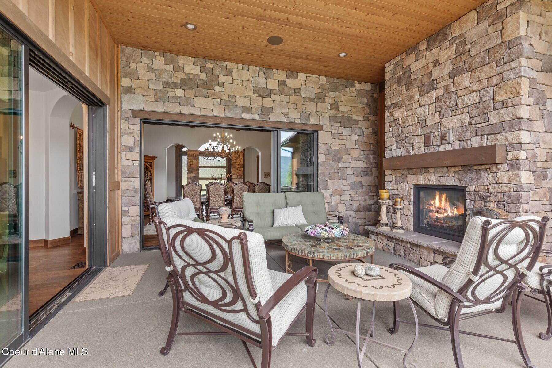 10776 N McCall Falls Dr
