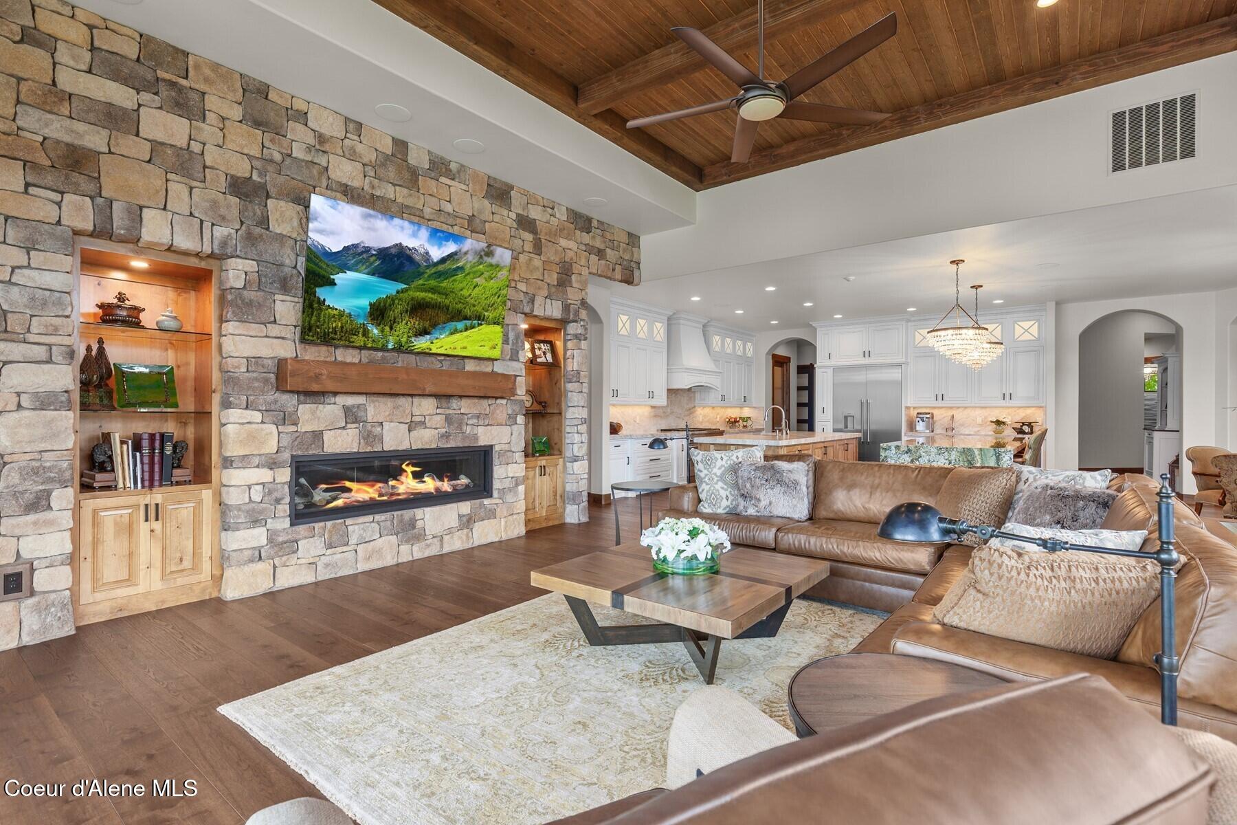 10776 N McCall Falls Dr