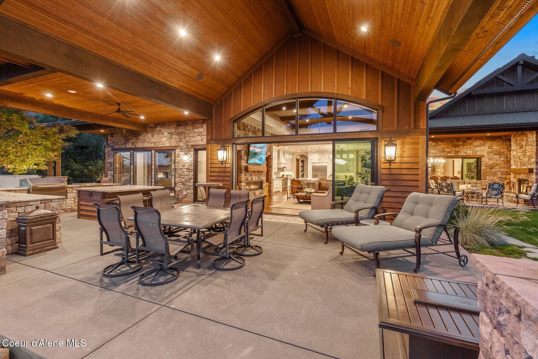 10776 N McCall Falls Dr
