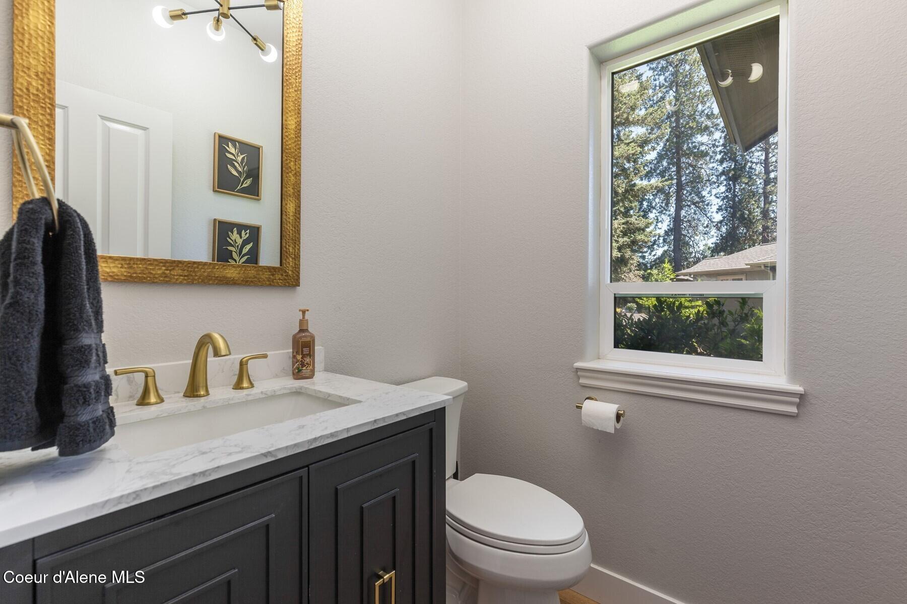 3124 S Lochurst Ln, Coeur d'Alene