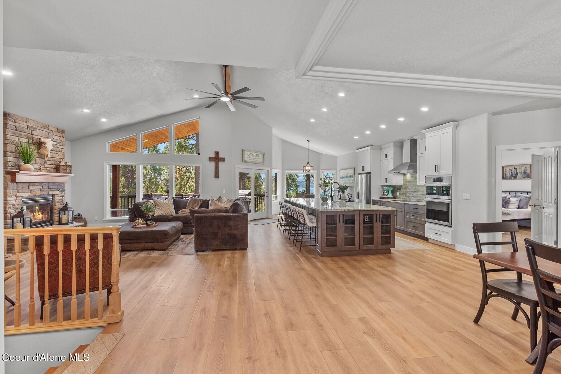 3124 S Lochurst Ln, Coeur d'Alene