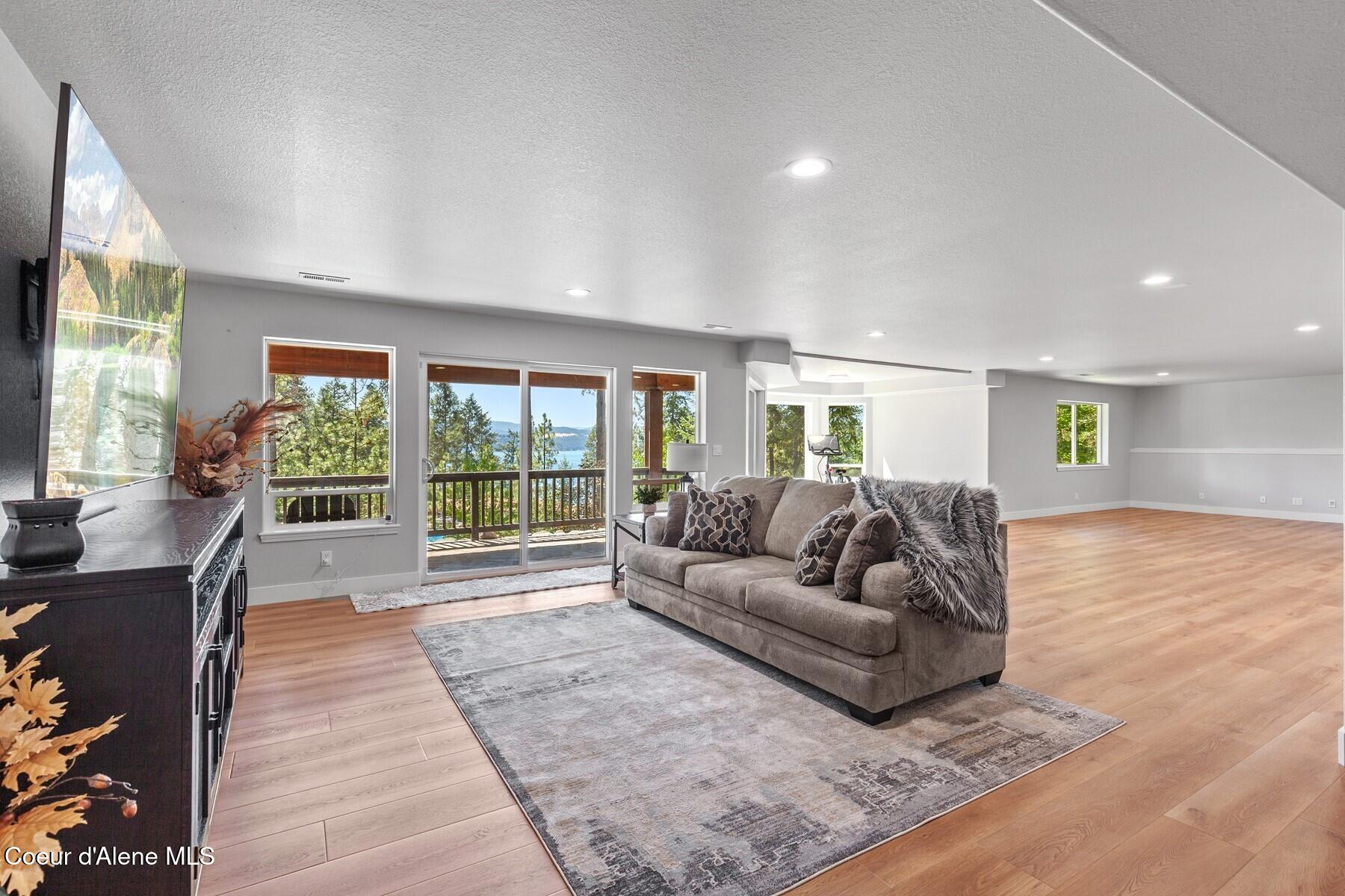3124 S Lochurst Ln, Coeur d'Alene