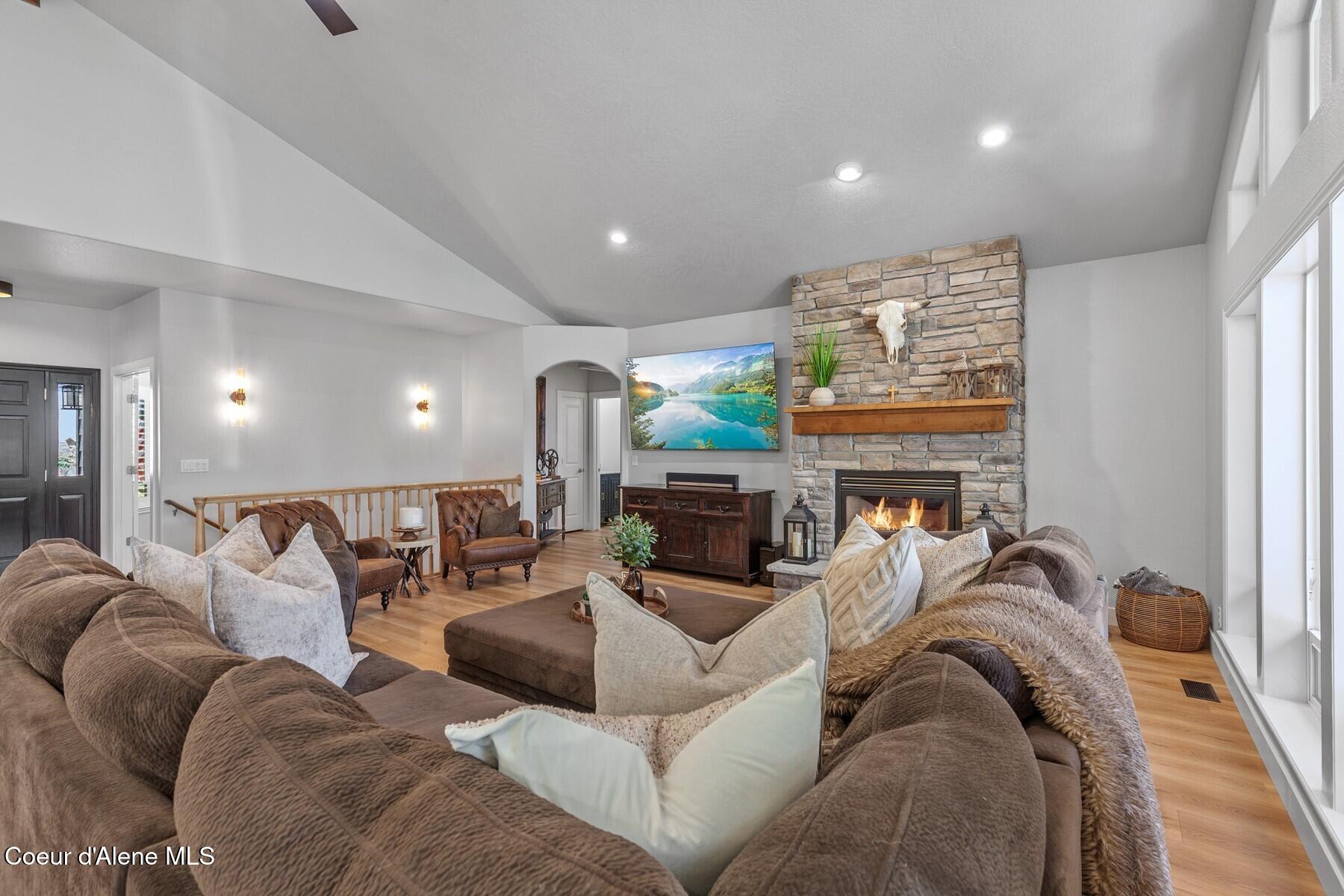 3124 S Lochurst Ln, Coeur d'Alene