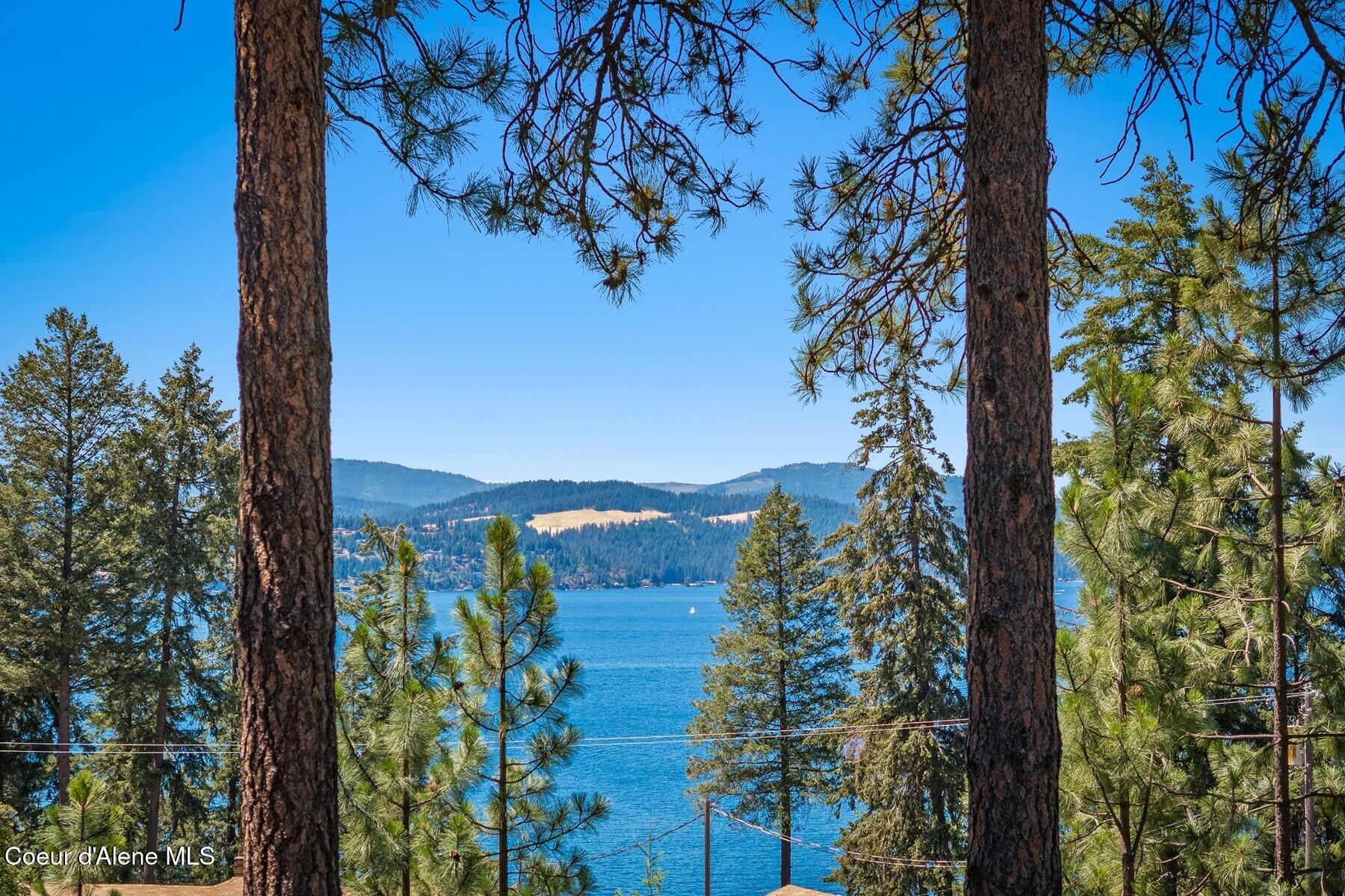 3124 S Lochurst Ln, Coeur d'Alene