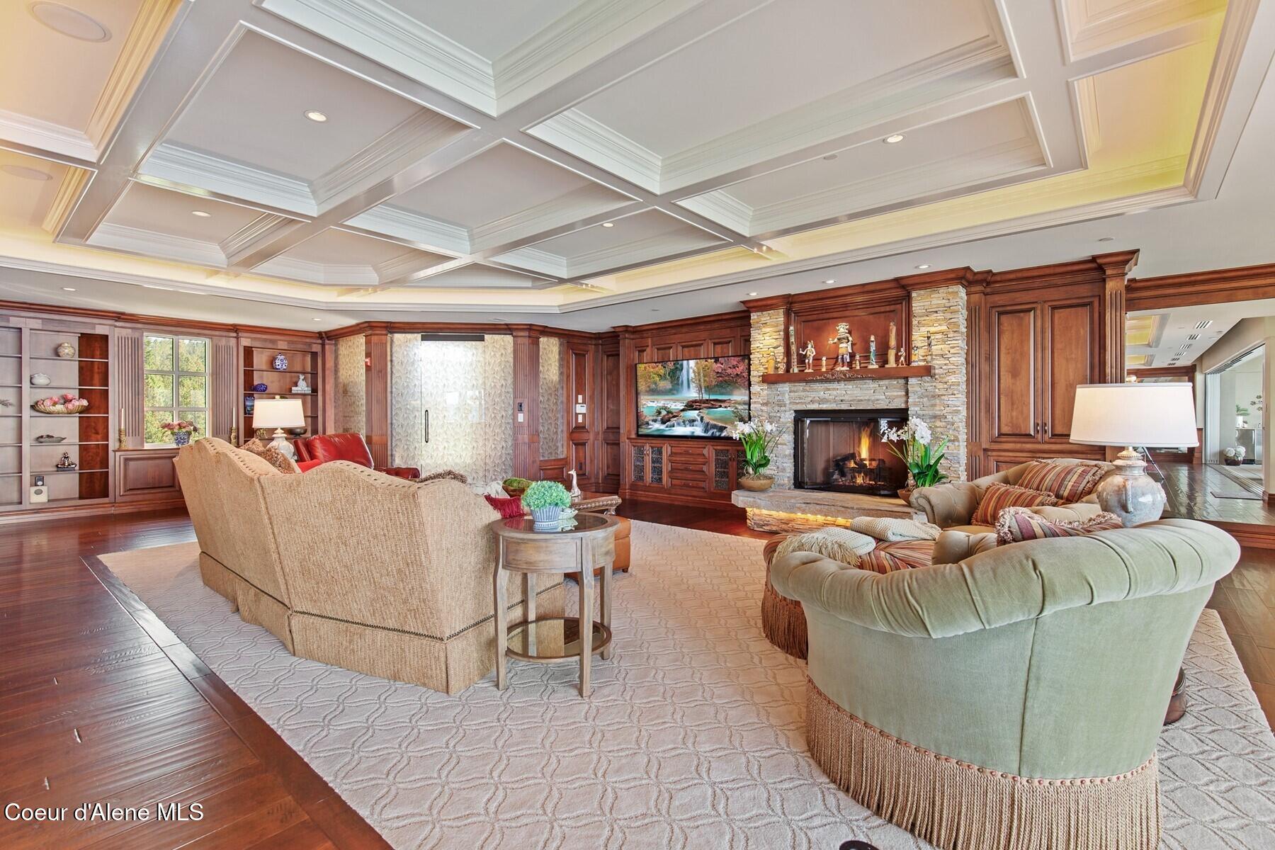 2031 S Island Green Dr, Coeur d'Alene