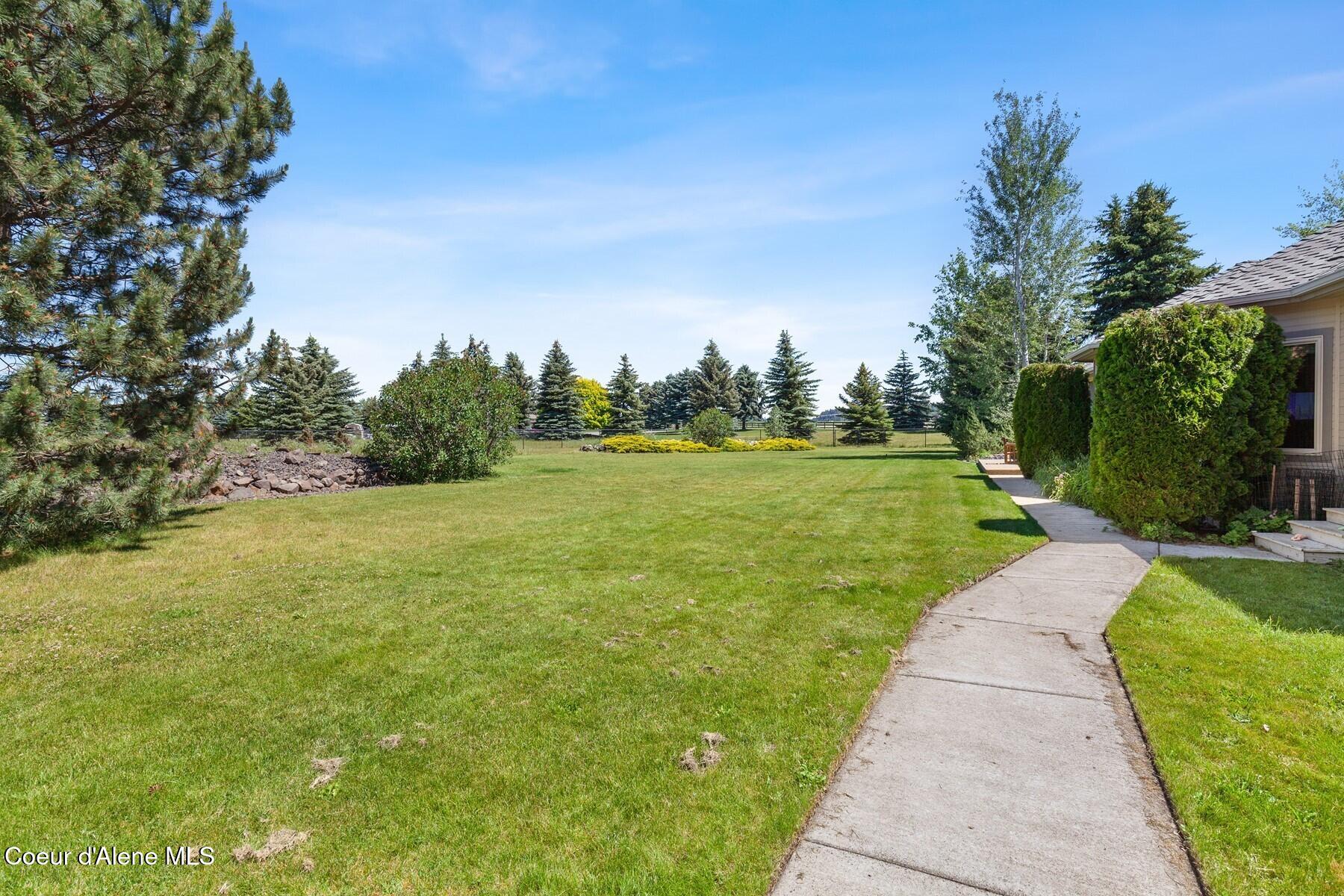 1655 W Diamond Bar Rd