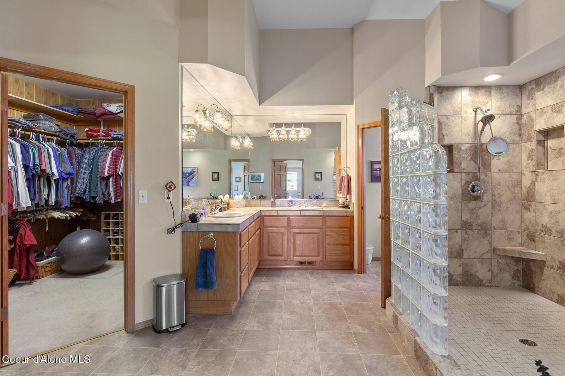 1655 W Diamond Bar Rd