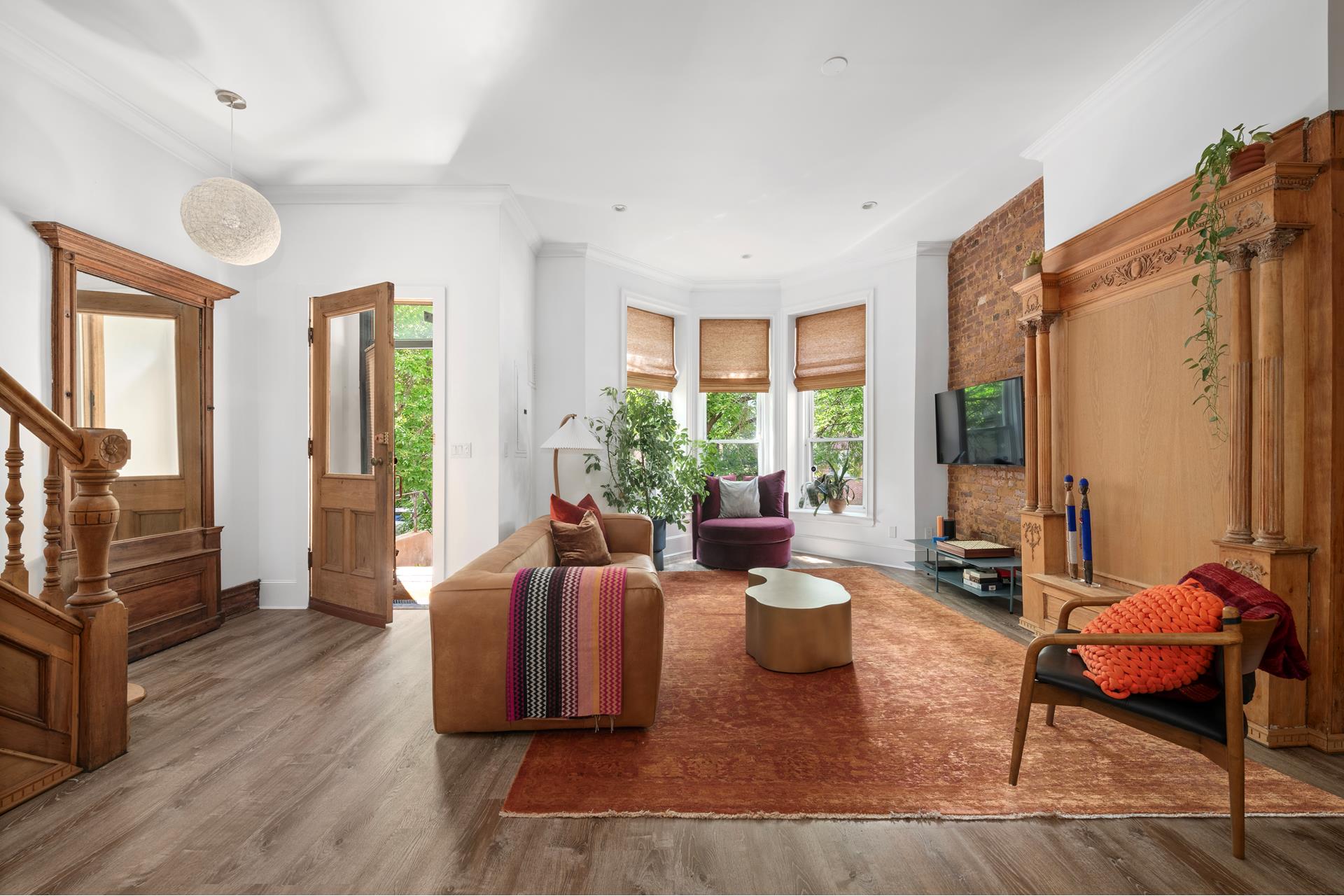 1337 Bergen Street, 2