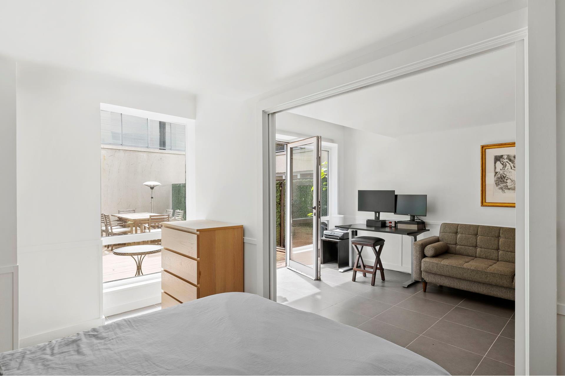 214 North 11th Street, 1X