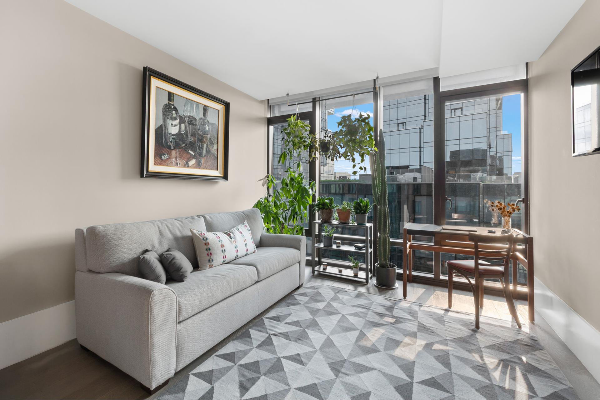 429 Kent Avenue, 740