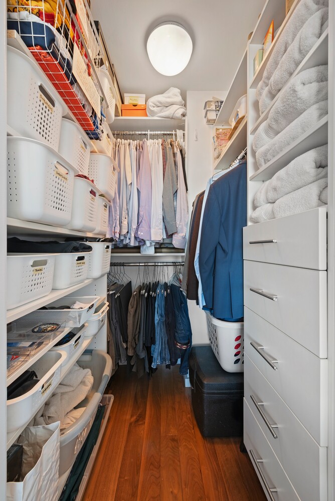 515 East 72nd Street, 28A