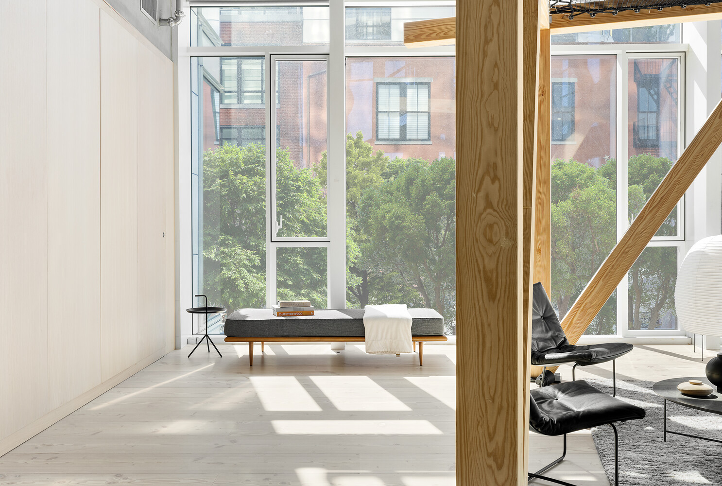 165 Charles Street, 1