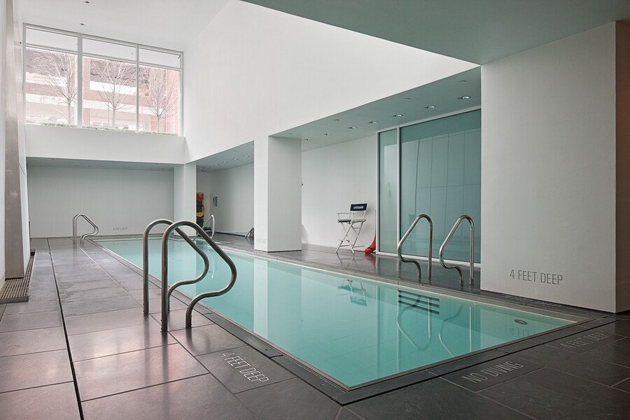 165 Charles Street, 1