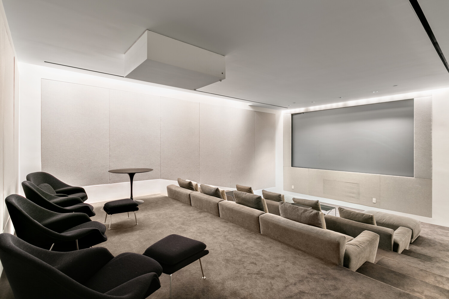 165 Charles Street, 1