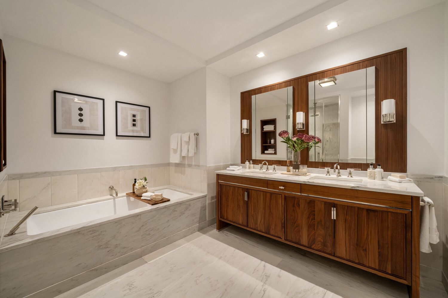 150 Charles Street, 14B