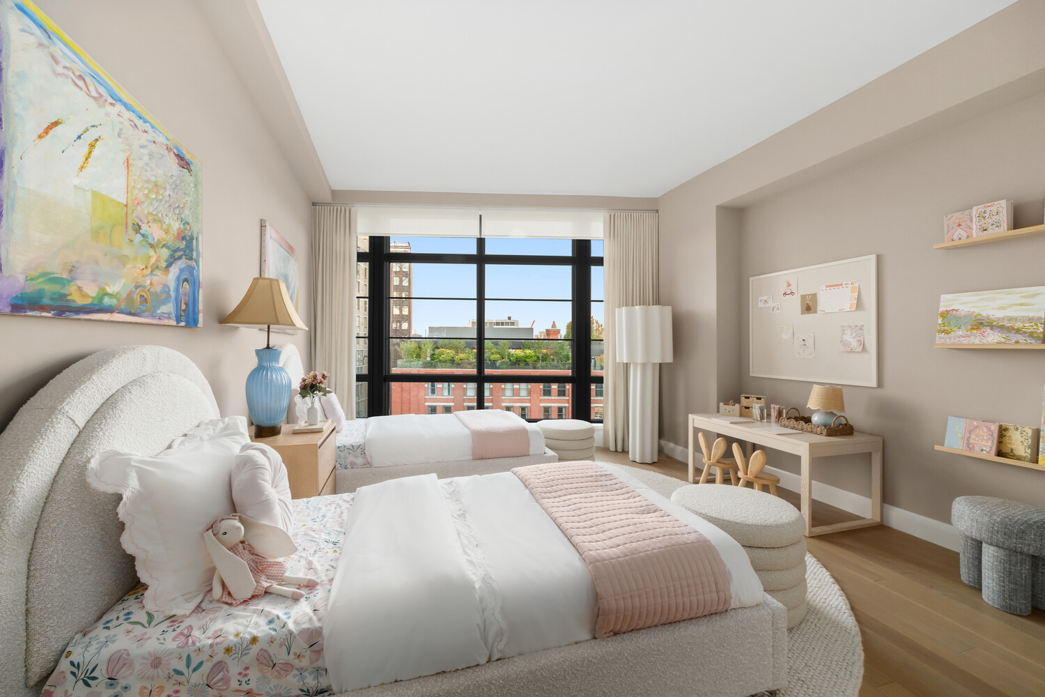 150 Charles Street, 14B