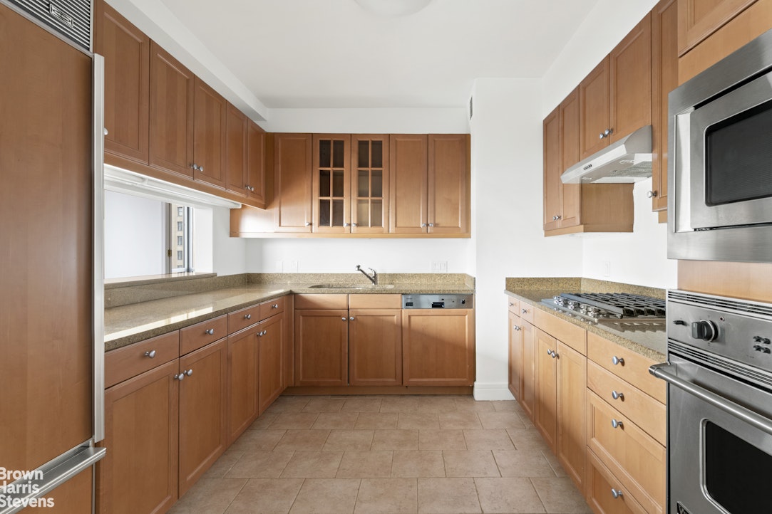 10 Little West Street, 15C