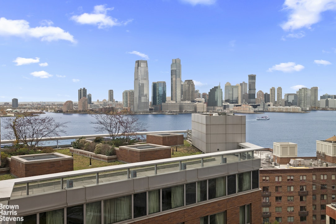 10 LITTLE WEST Street 15C