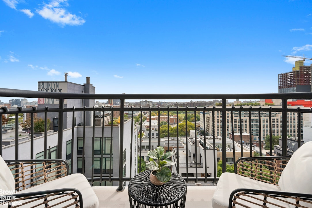 189 BRIDGE Street 10A