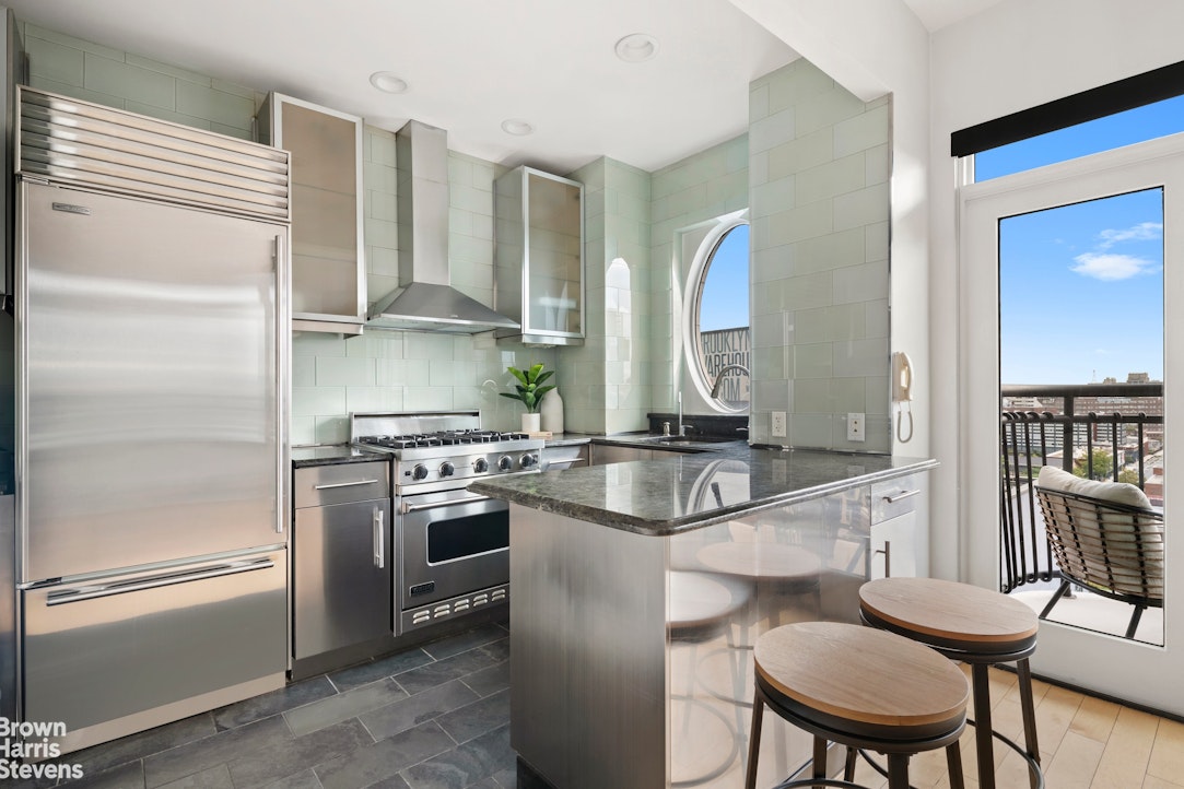 189 Bridge Street, 10A