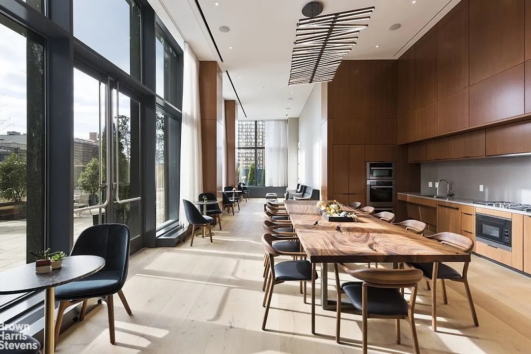 550 Vanderbilt Avenue, 1416