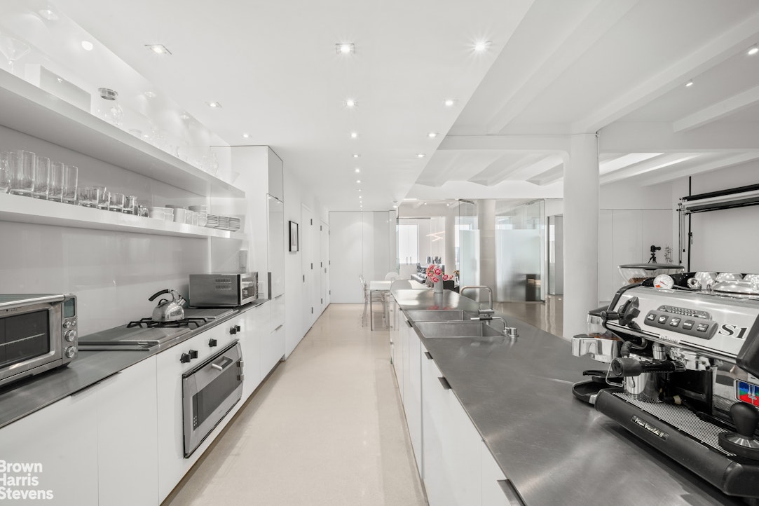 291 7th Avenue, 4